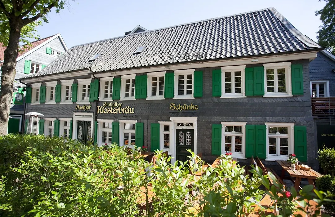 Hotel Gräfrather Hof-1